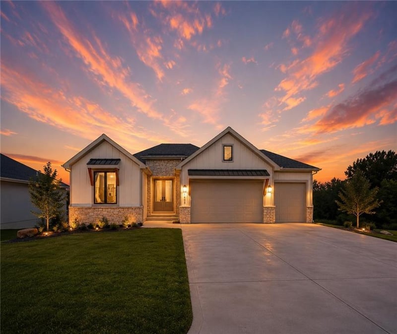 1408 Larkspur Pl, Raymore, MO 64083