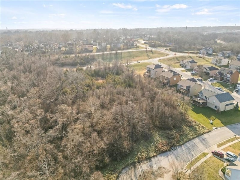 12200 Craig Dr, Grandview, MO 64030