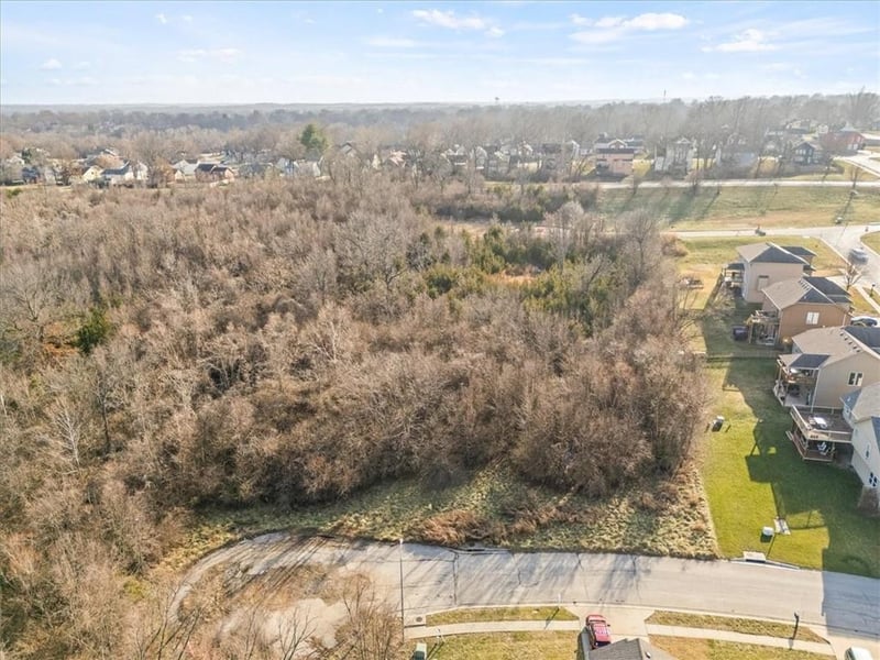 12200 Craig Dr, Grandview, MO 64030