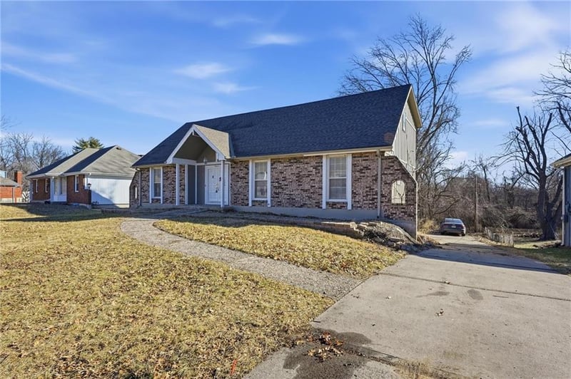 5207 Osage Ave, Kansas City, MO 64133