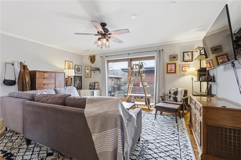 4213 Clark Ave #5, Kansas City, MO 64111