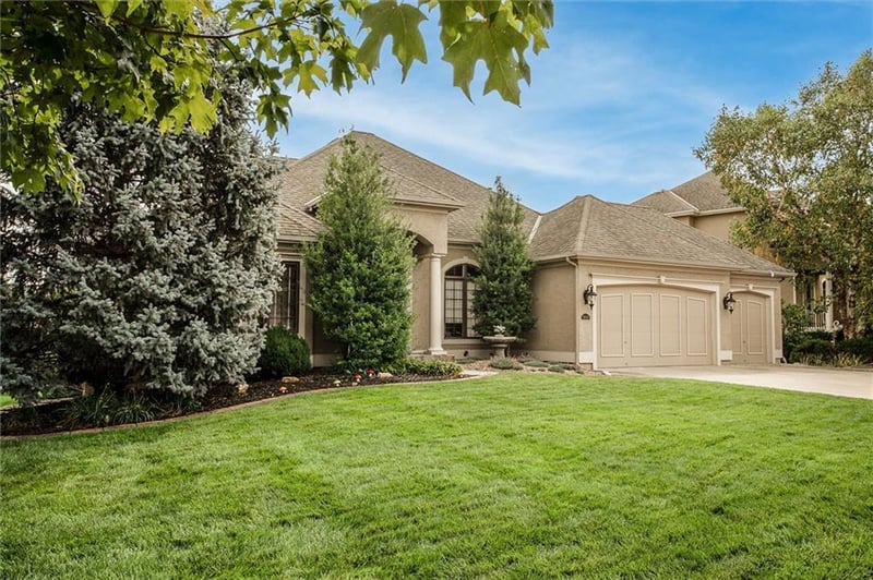 10611 Michigan Ave, Kansas City, MO 64155