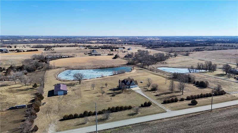 11755 Waverly Rd, Olathe, KS 66061