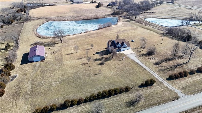 11755 Waverly Rd, Olathe, KS 66061