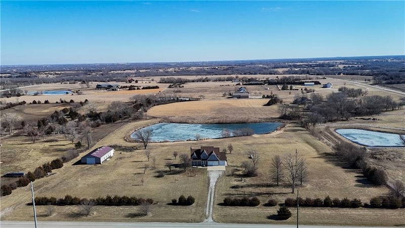 11755 Waverly Rd, Olathe, KS 66061