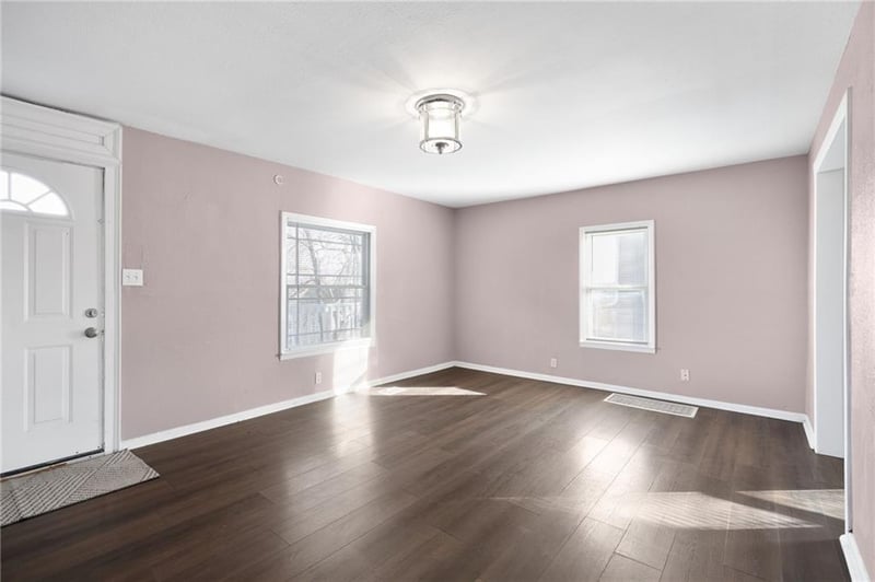 282 Coy St, Kansas City, KS 66101