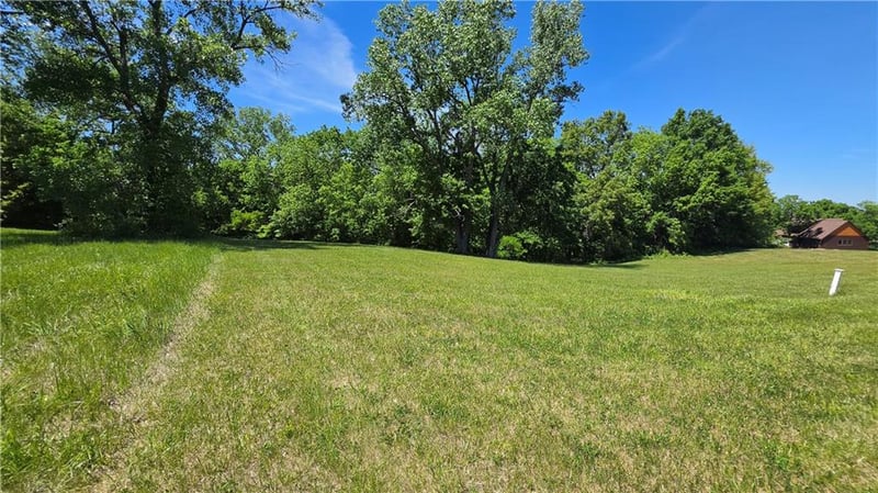 Lot 2675 Lake Viking Ter, Altamont, MO 64620