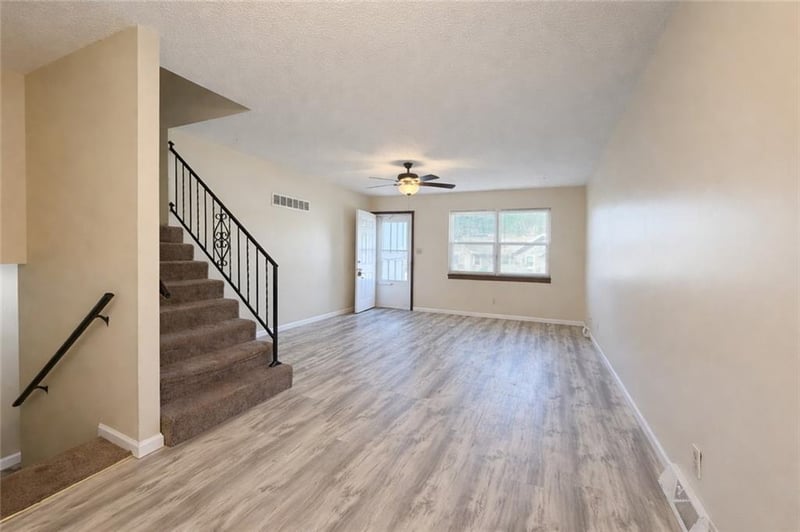 5607 Crest Dr, Kansas City, KS 66106