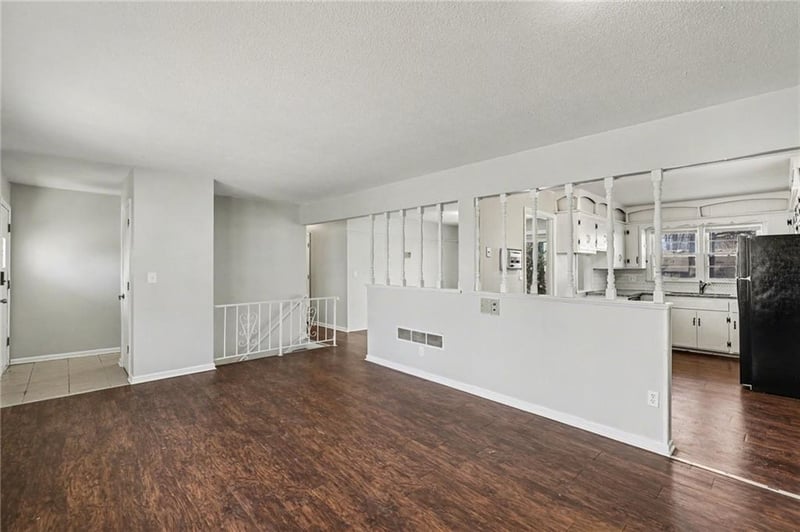 8806 Ford Ave, Kansas City, MO 64138