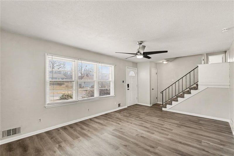 8704 Kentucky Ave, Raytown, MO 64138