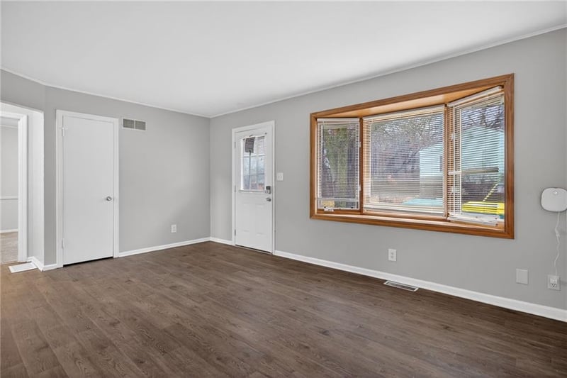 2920 Longwood Ave, Kansas City, KS 66104