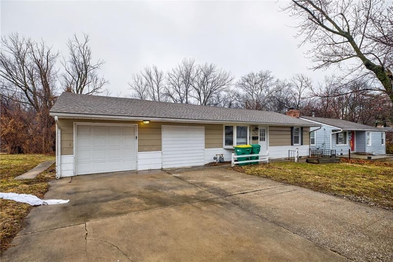 2920 Longwood Ave, Kansas City, KS 66104