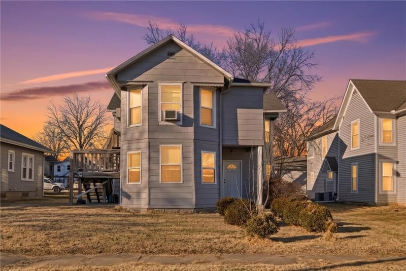 414 Brown Ave, Osawatomie, KS 66064