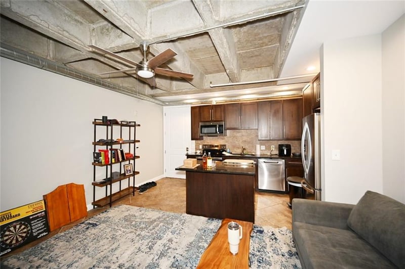 2940 Baltimore Ave #1209, Kansas City, MO 64108