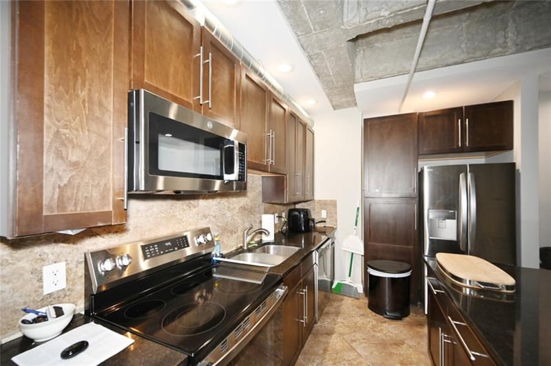 2940 Baltimore Ave #1209, Kansas City, MO 64108