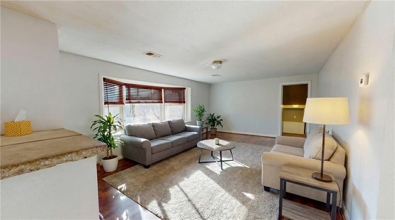 6004 NE Amazonia Rd, St Joseph, MO 64505