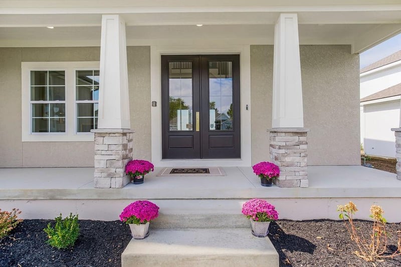 3130 Blue Ribbon St, Lee's Summit, MO 64082