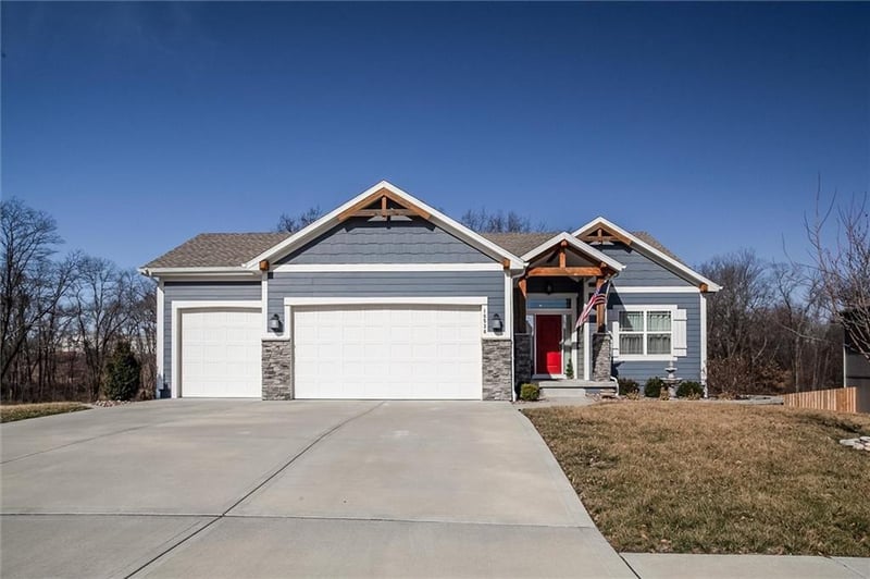 10536 Shelby Ave, Kansas City, MO 64154