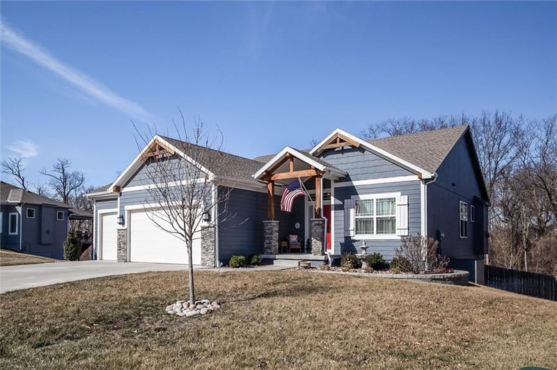 10536 Shelby Ave, Kansas City, MO 64154