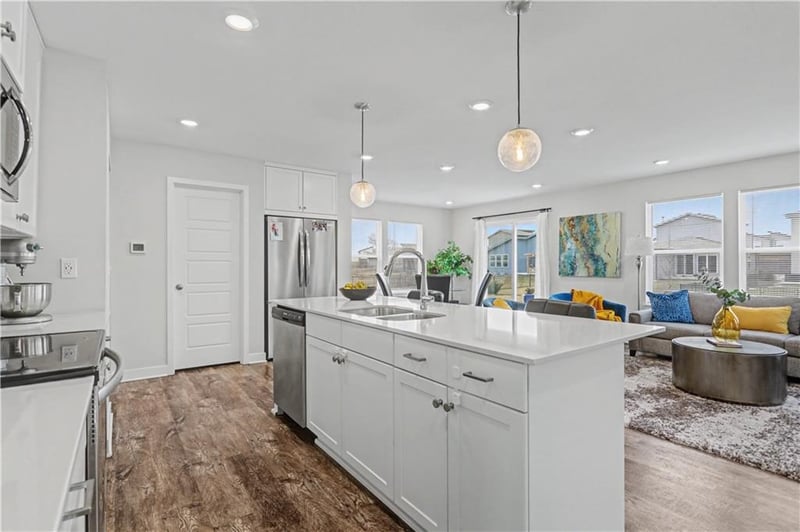 13333 180th St, Overland Park, KS 66013