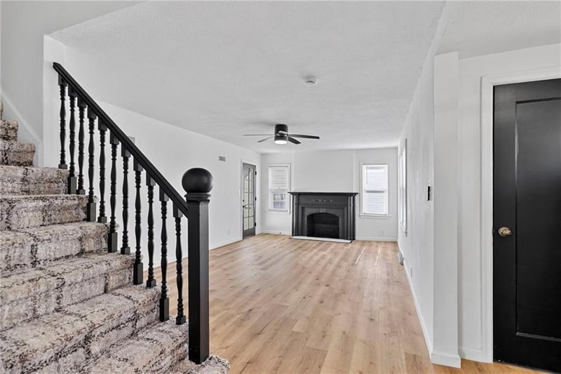 6531 Holmes Rd, Kansas City, MO 64131