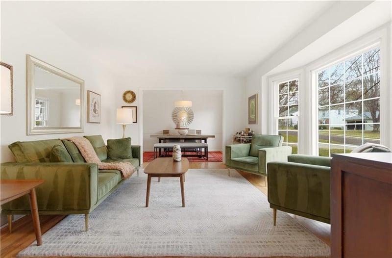 7230 Goodman St, Overland Park, KS 66204