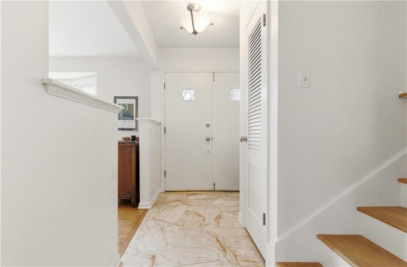 7230 Goodman St, Overland Park, KS 66204