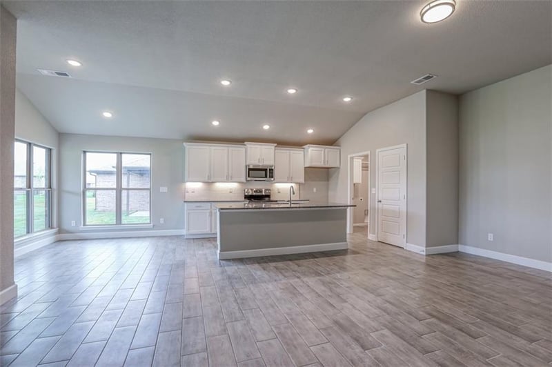 16782 Hall St, Olathe, KS 66062