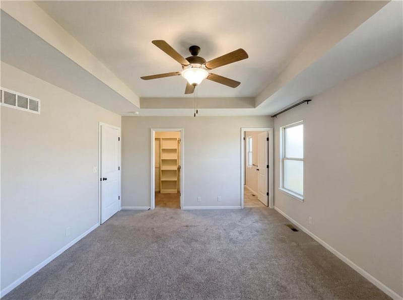 216 Greystone Way, Grain Valley, MO 64029