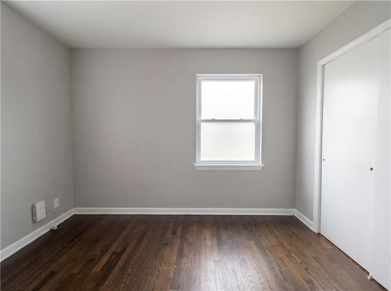 715 72nd Ter, Kansas City, MO 64131