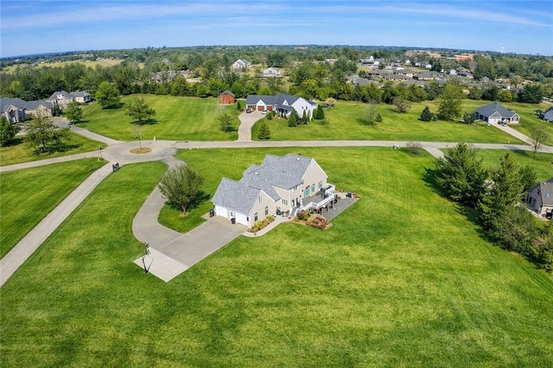3113 Cedar Crest Ln, Chillicothe, MO 64601