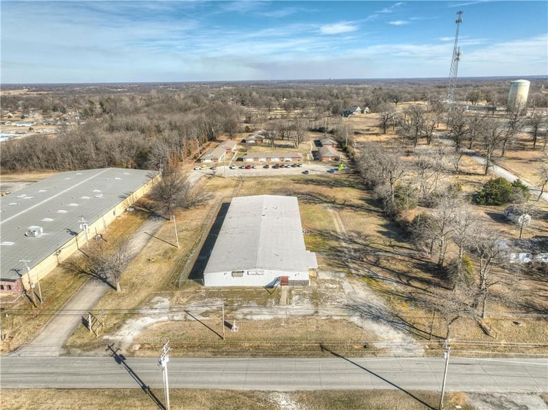 2800 Roberts Rd, Baxter Springs, KS 66713