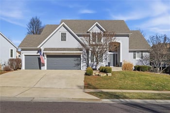 14505 Dearborn St, Overland Park, KS 66223