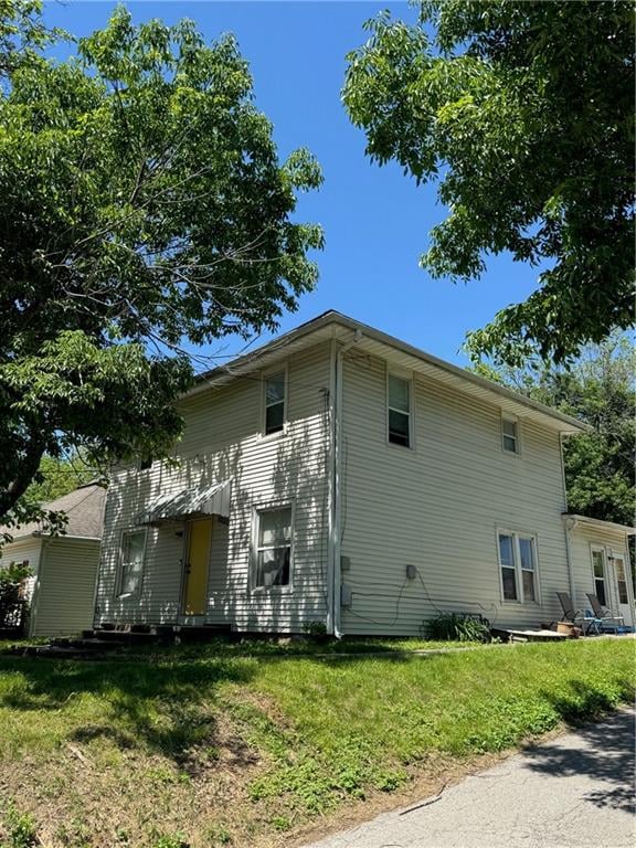 1000 Linden Ave, Independence, MO 64052