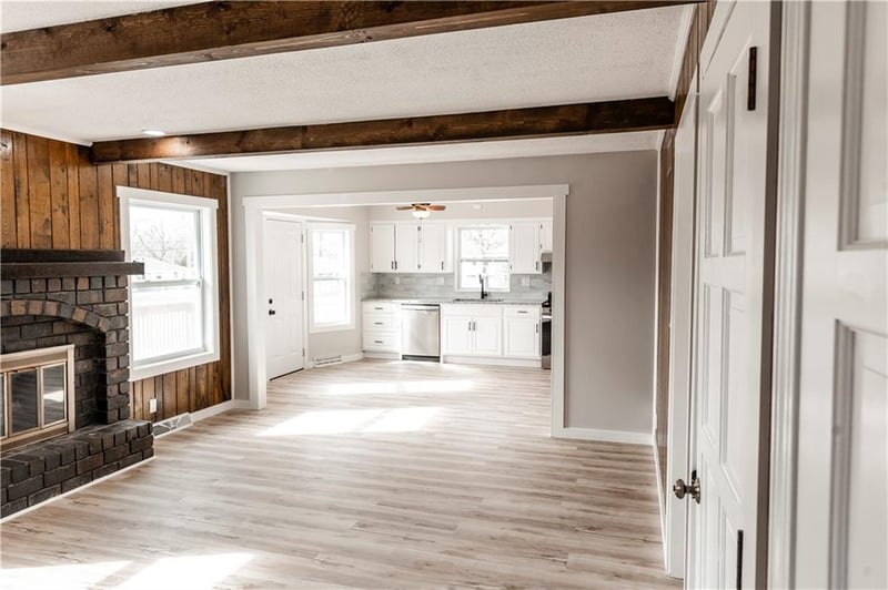 2409 86th Ter, Kansas City, MO 64154