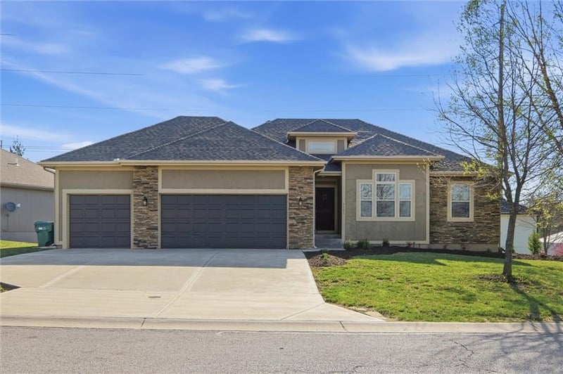 3141 123rd Ter, Kansas City, KS 66109