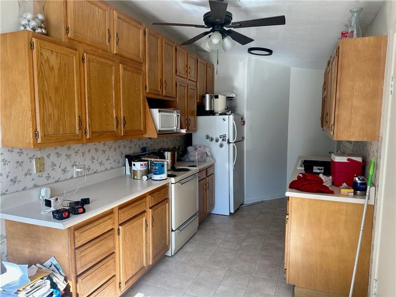229 16th St, Maryville, MO 64468