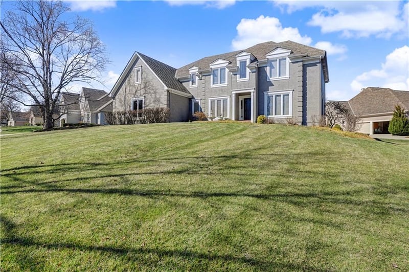 14708 Cedar St, Leawood, KS 66224