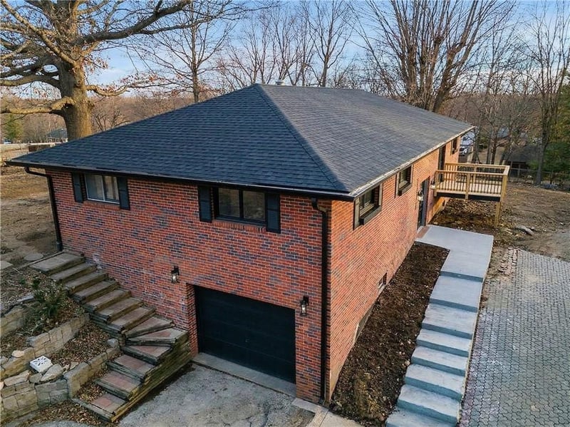 3906 Vera Ln, St Joseph, MO 64503