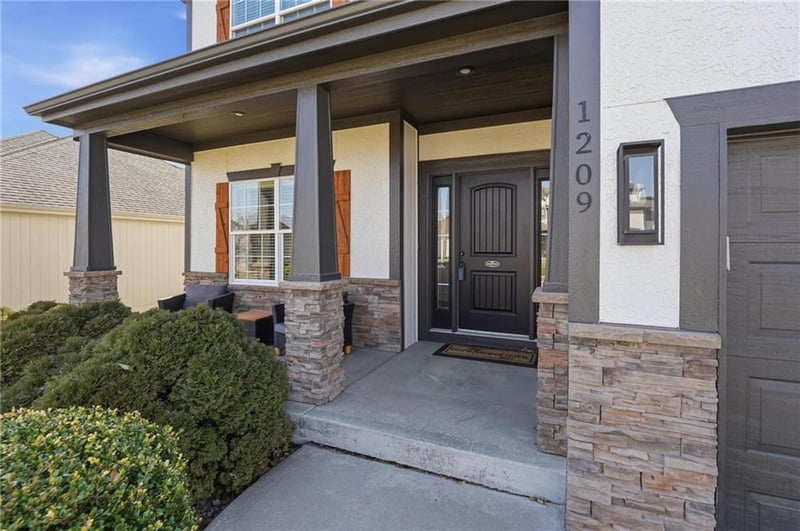 1209 94th St, Kansas City, MO 64155