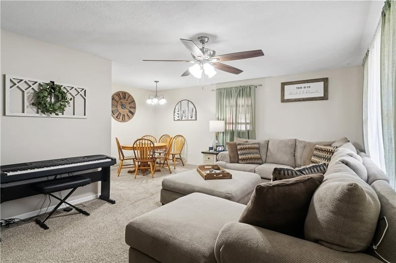 131 Ash St, Rushville, MO 64484