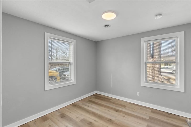 5005 Argentine Blvd, Kansas City, KS 66106