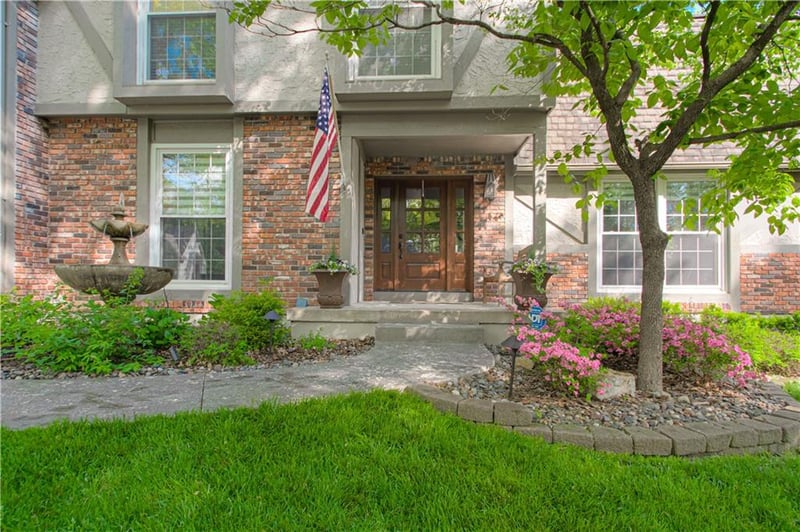 410 W 130th Ter, Kansas City, MO 64145