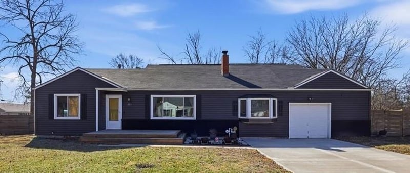 511 92nd St, Kansas City, MO 64131