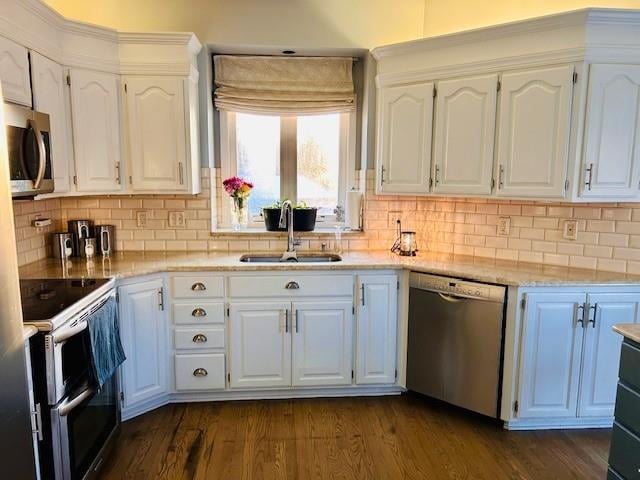 25605 Harris Rd, Greenwood, MO 64034