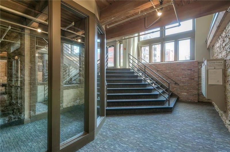 700 Broadway St #401, Kansas City, MO 64105