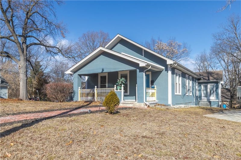 9400 9th St, Independence, MO 64053