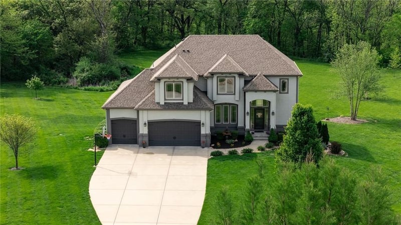 13017 Kelli Dr, Kearney, MO 64060