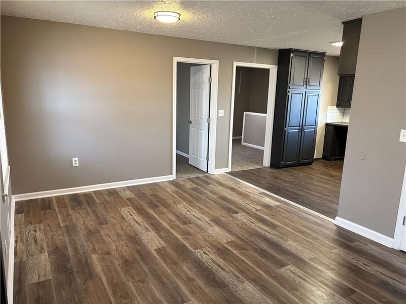 10201 Belmont Ave, Kansas City, MO 64134