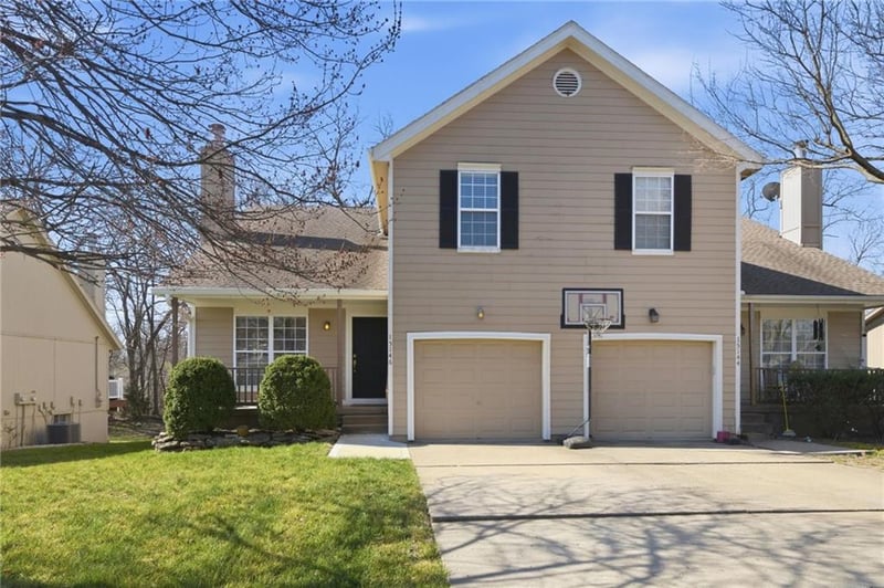 15146 Glenwood Ave, Overland Park, KS 66213